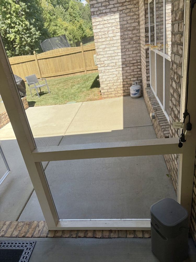 Screened porch after cleaning